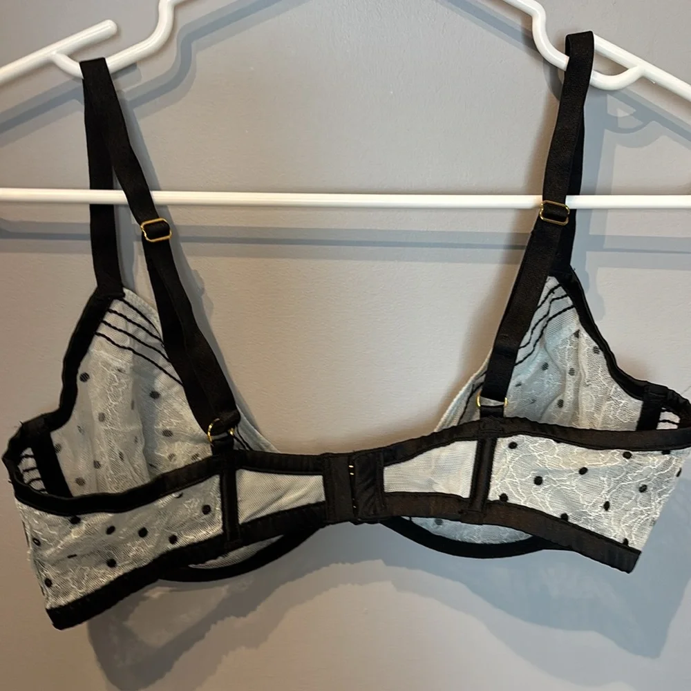Victoria’s Secret Blue And Black Polka Dot Lace Bra - Picture 2 of 5